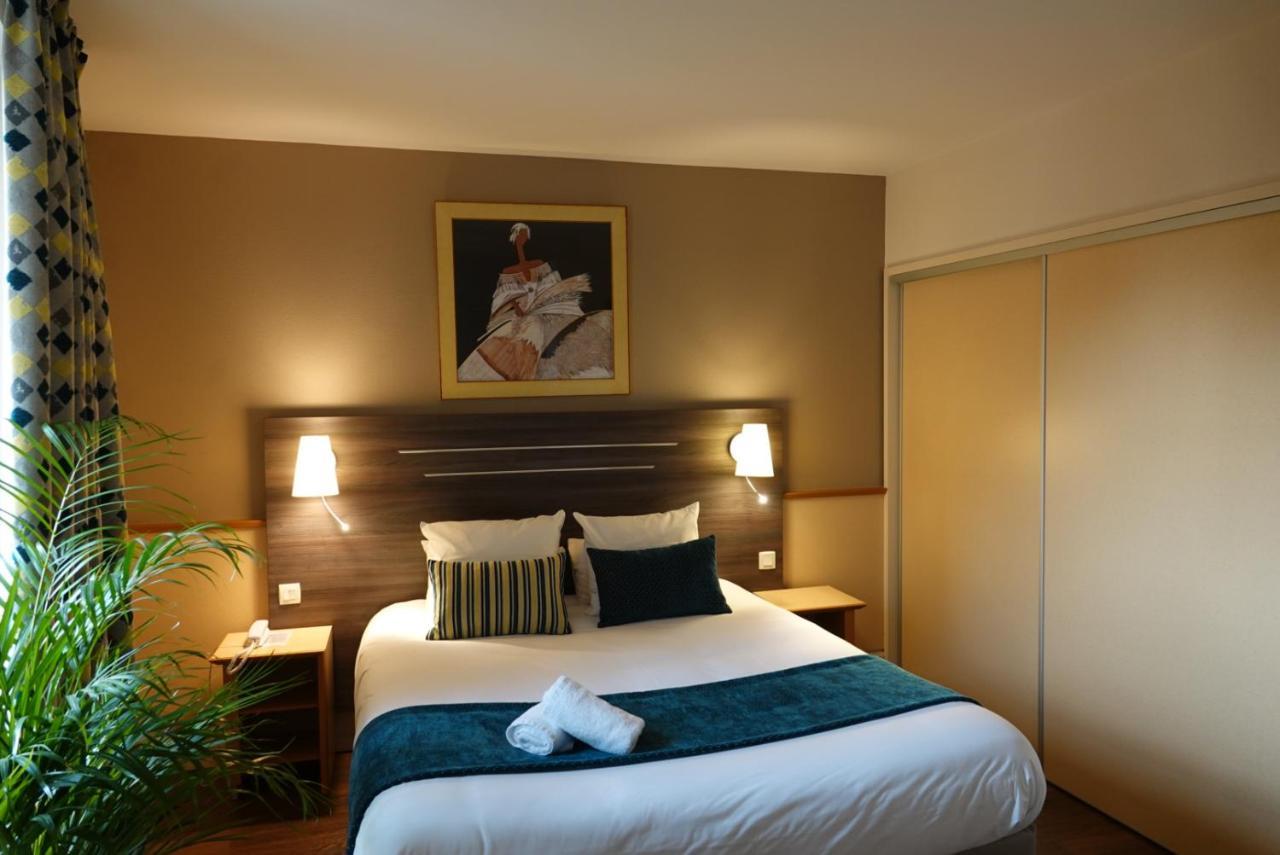 Hotel Cerise - Les Sources Luxeuil-Les-Bains Exterior photo